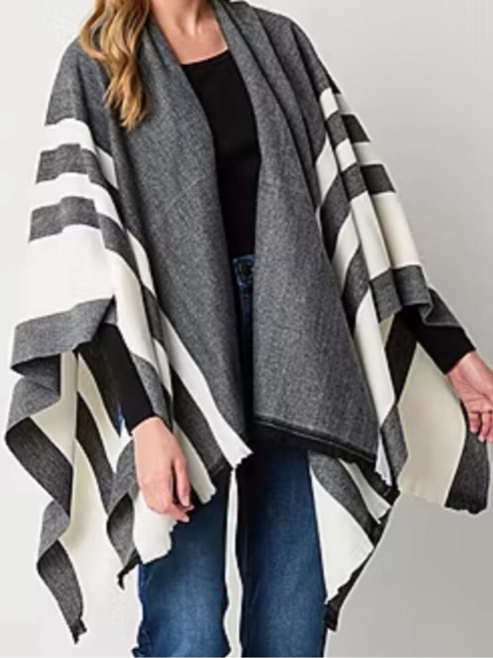 💙Liz Claiborne Wrap Shawl
